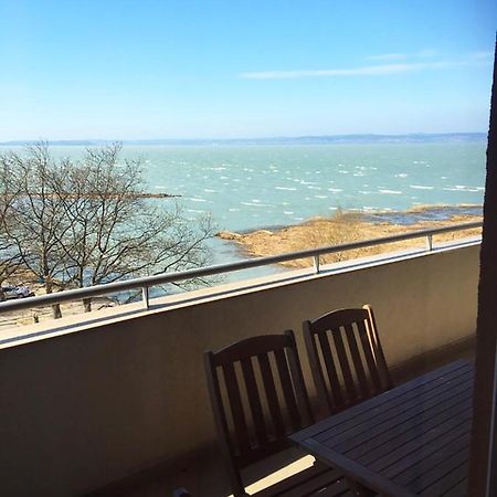 Club 218 Wellness Luxus Apartman Siófok Buitenkant foto