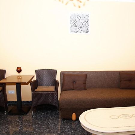 Club 218 Wellness Luxus Apartman Siófok Buitenkant foto
