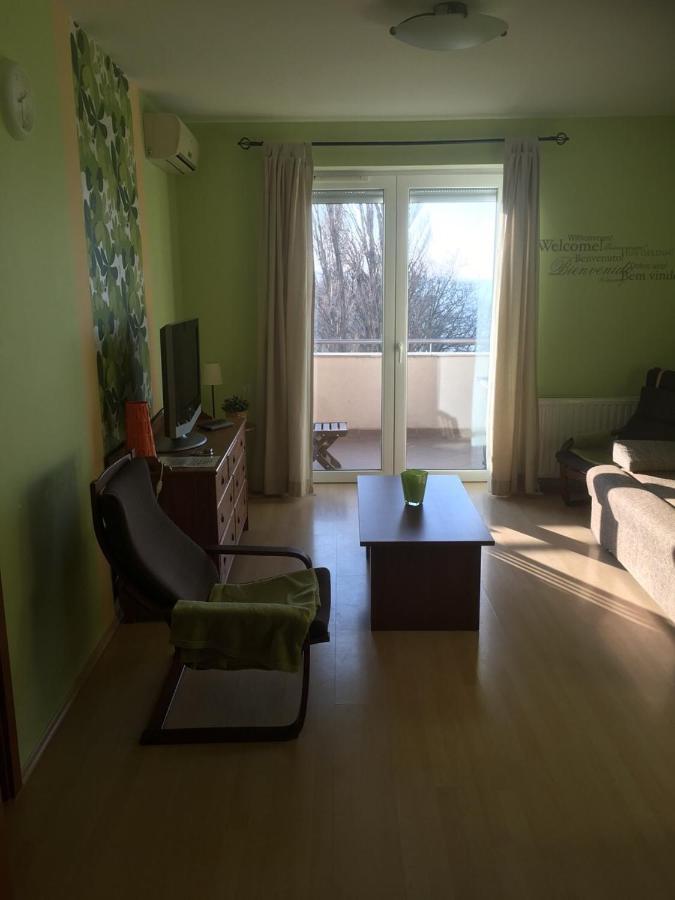 Club 218 Wellness Luxus Apartman Siófok Buitenkant foto