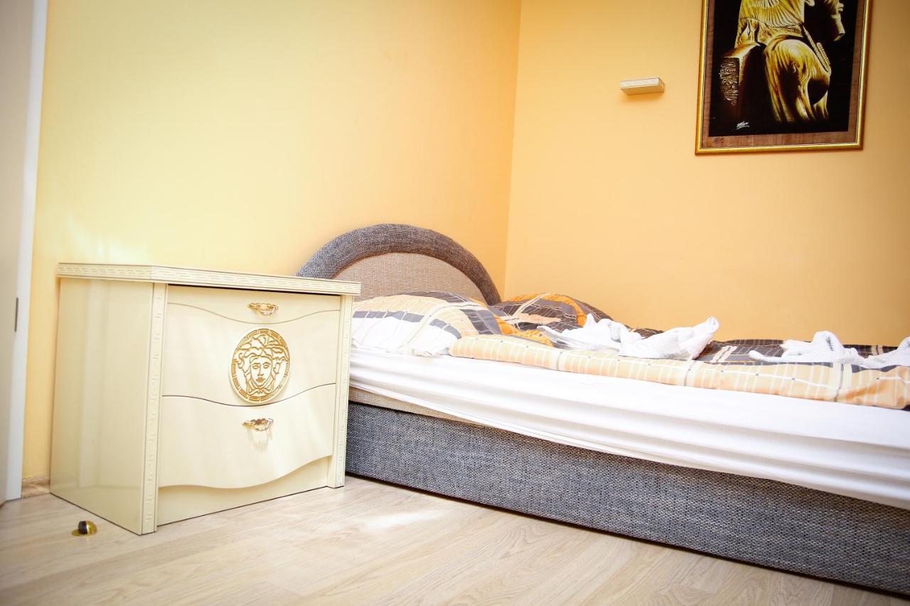 Club 218 Wellness Luxus Apartman Siófok Buitenkant foto